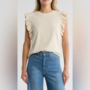 Melrose & Market Ruffle Cap Sleeve Top
in Ivory Dove